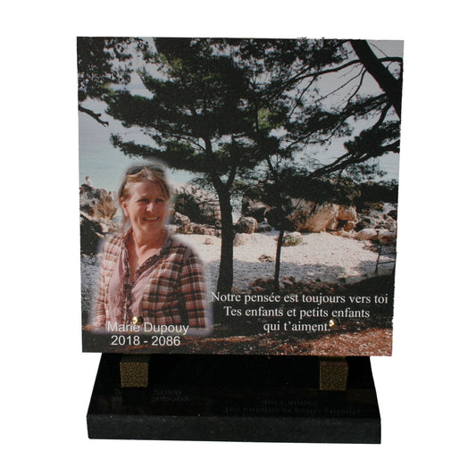 Plaque funéraire carrée