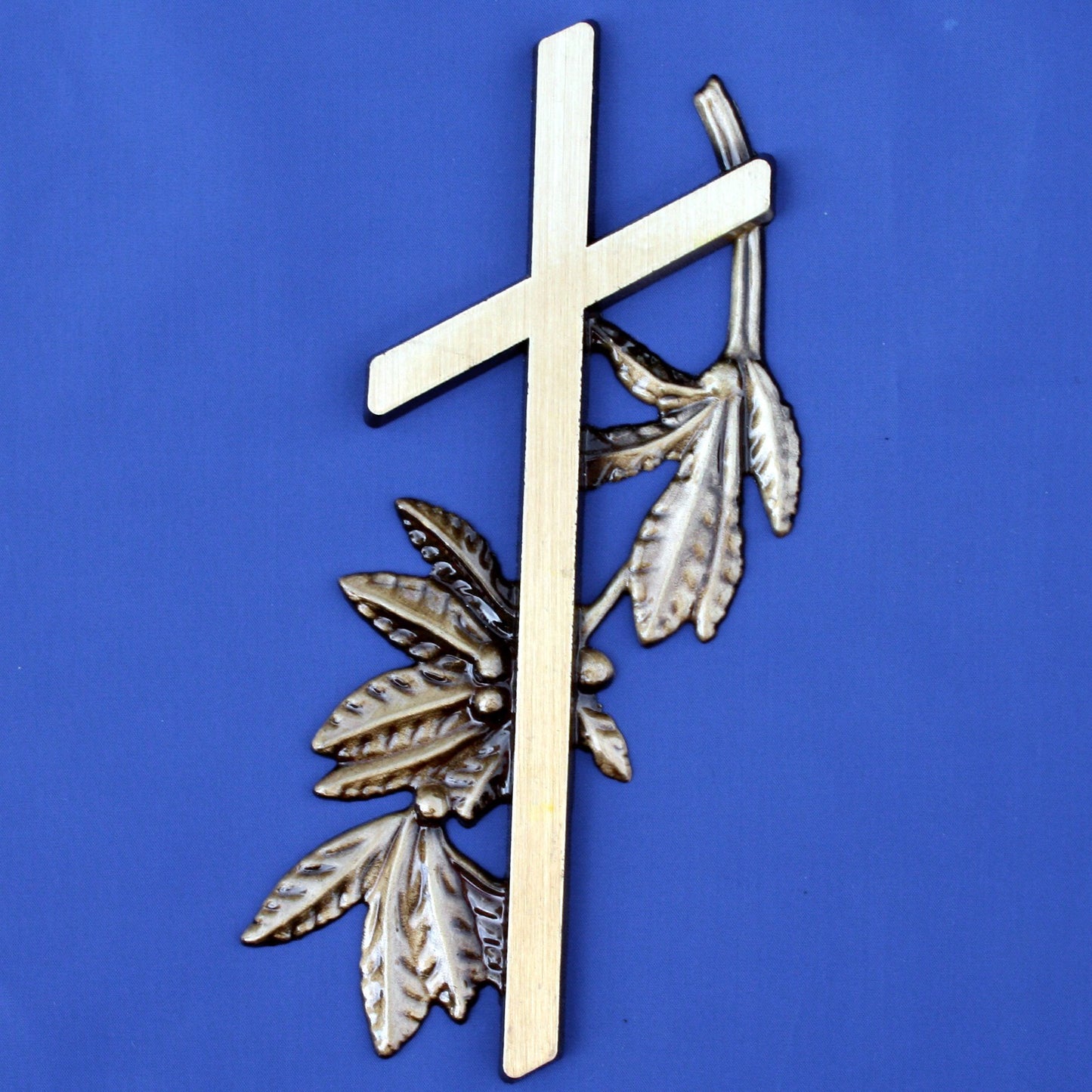 Croix en bronze palme